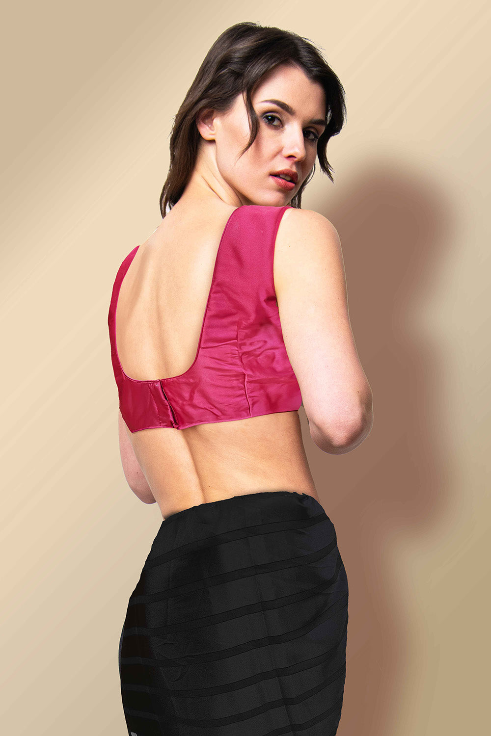 How to Choose Saree Blouses for an Elegant Afternoon Tea