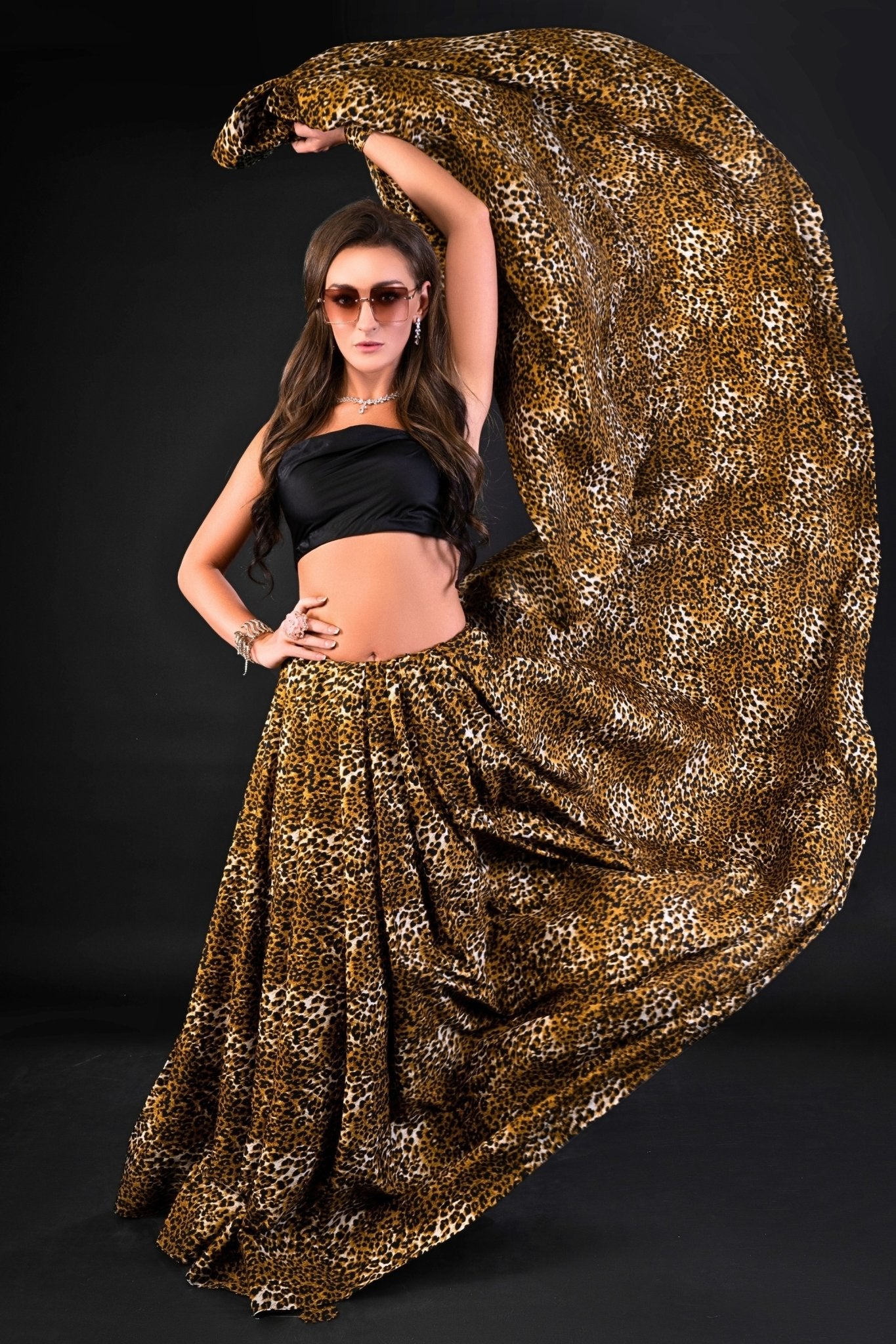 leopard-print-saree-mobile-homepage